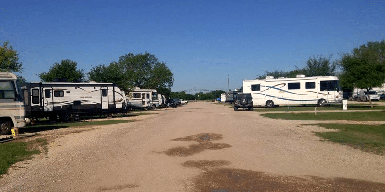 Alamo River RV Ranch Resort - Von Ormy, TX - RVBuddy.com